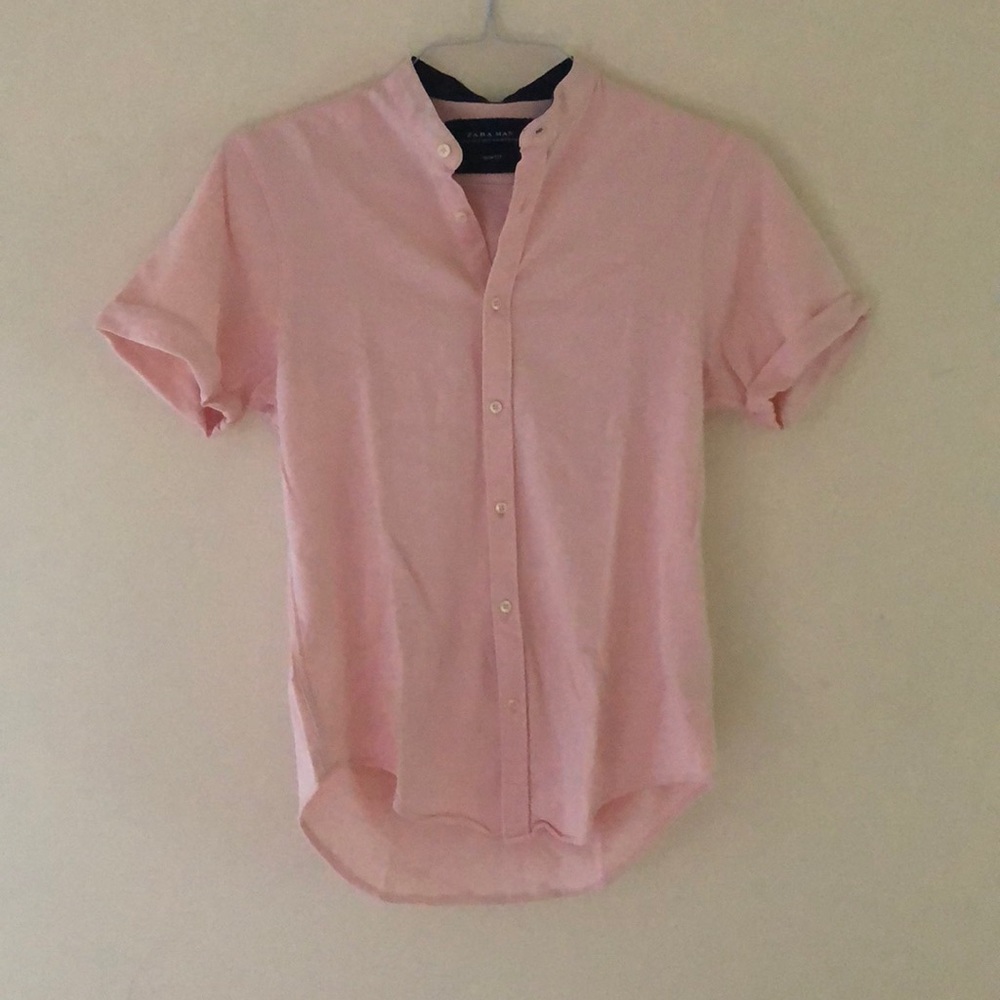 Zara size medium pink collarless shirt